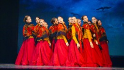 Отчётный концерт Народного коллектива &laquo;Ансамбль танца &laquo;Россия&raquo;