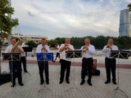 Духового оркестра выступил в мкр. Павшинская пойма