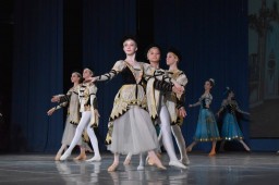 75 лет Московскому Губернскому колледжу искусств