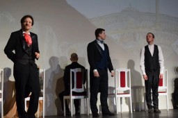 Театральная композиция &laquo;Маскарад&raquo;